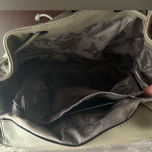 REBECCA MINKOFF QUILTED LOVE LEATHER BACKPACK gray/tan, good condition Bundle - Picture 6 of 10